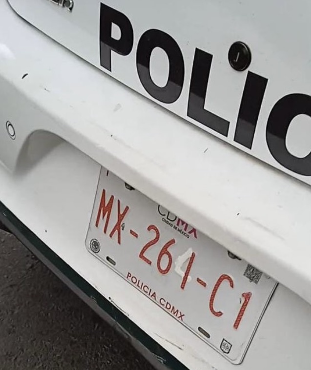 Policía CDMX altera sus placas